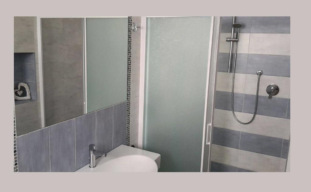 Hotel Arno Misano Adriatico Extérieur photo