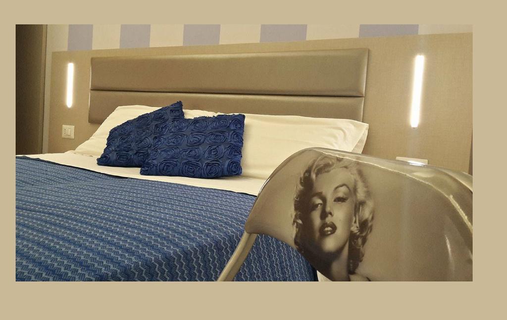 Hotel Arno Misano Adriatico Extérieur photo